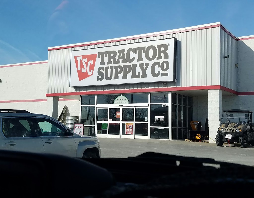 Tractor Supply Co. | 57155 Gratiot Ave, New Haven, MI 48048, USA | Phone: (586) 749-6162