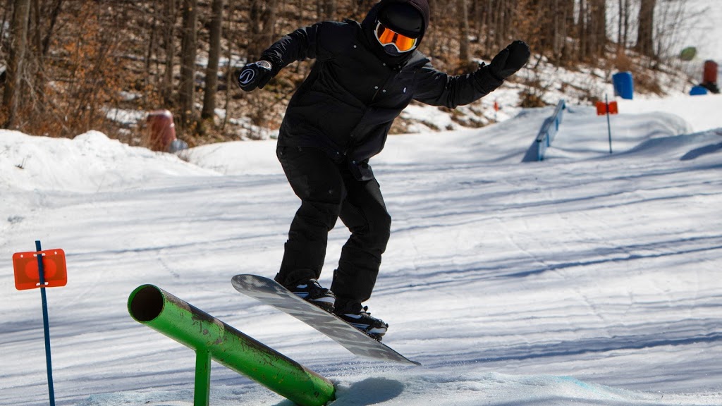 Snow Valley Ski Resort | 2632 Vespra Valley Rd, Minesing, ON L0L 1Y3, Canada | Phone: (705) 721-7669