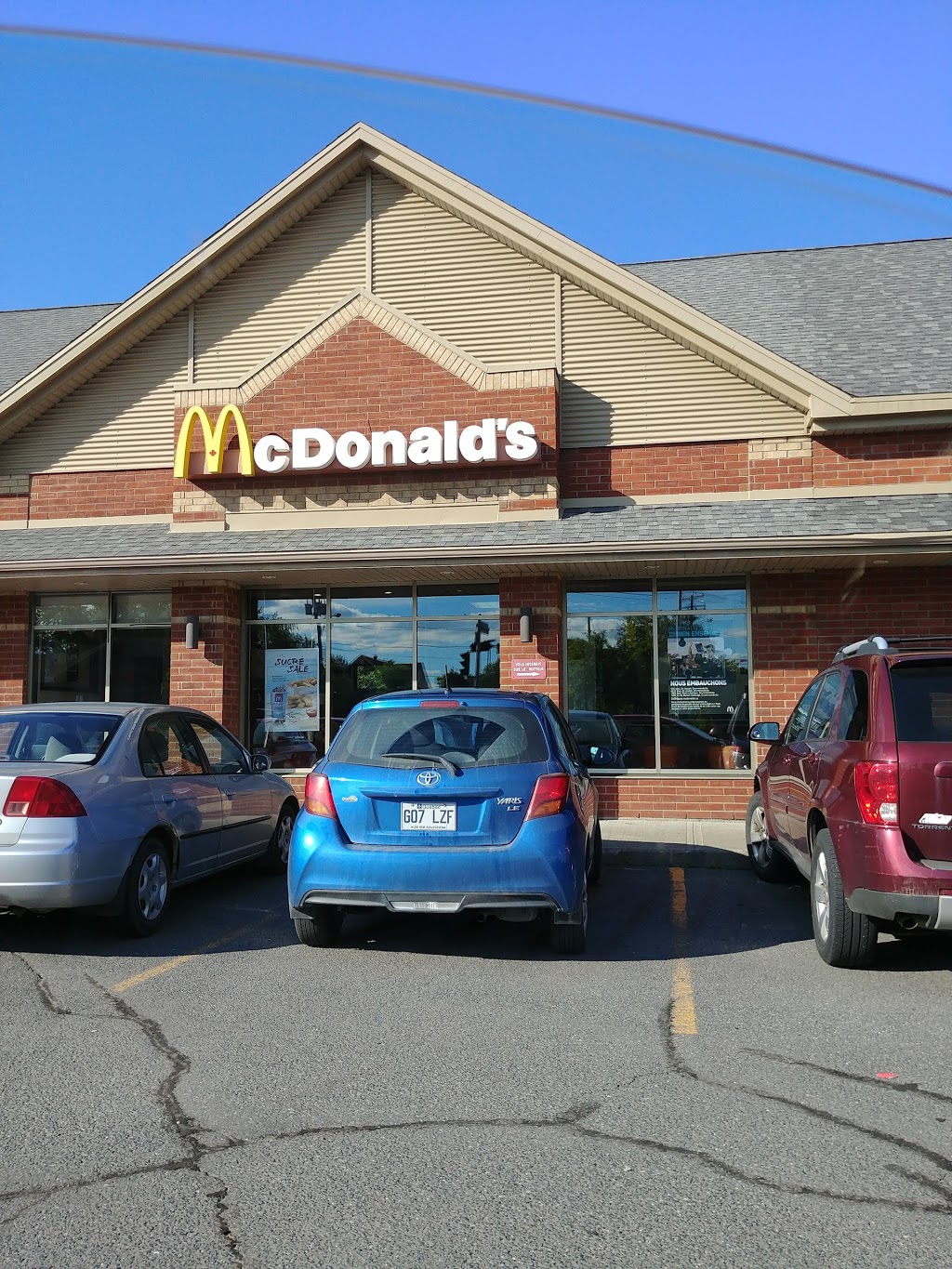 McDonalds | 4016 Boulevard Saint-Joseph, Drummondville, QC J2B 8K5, Canada | Phone: (819) 474-3948