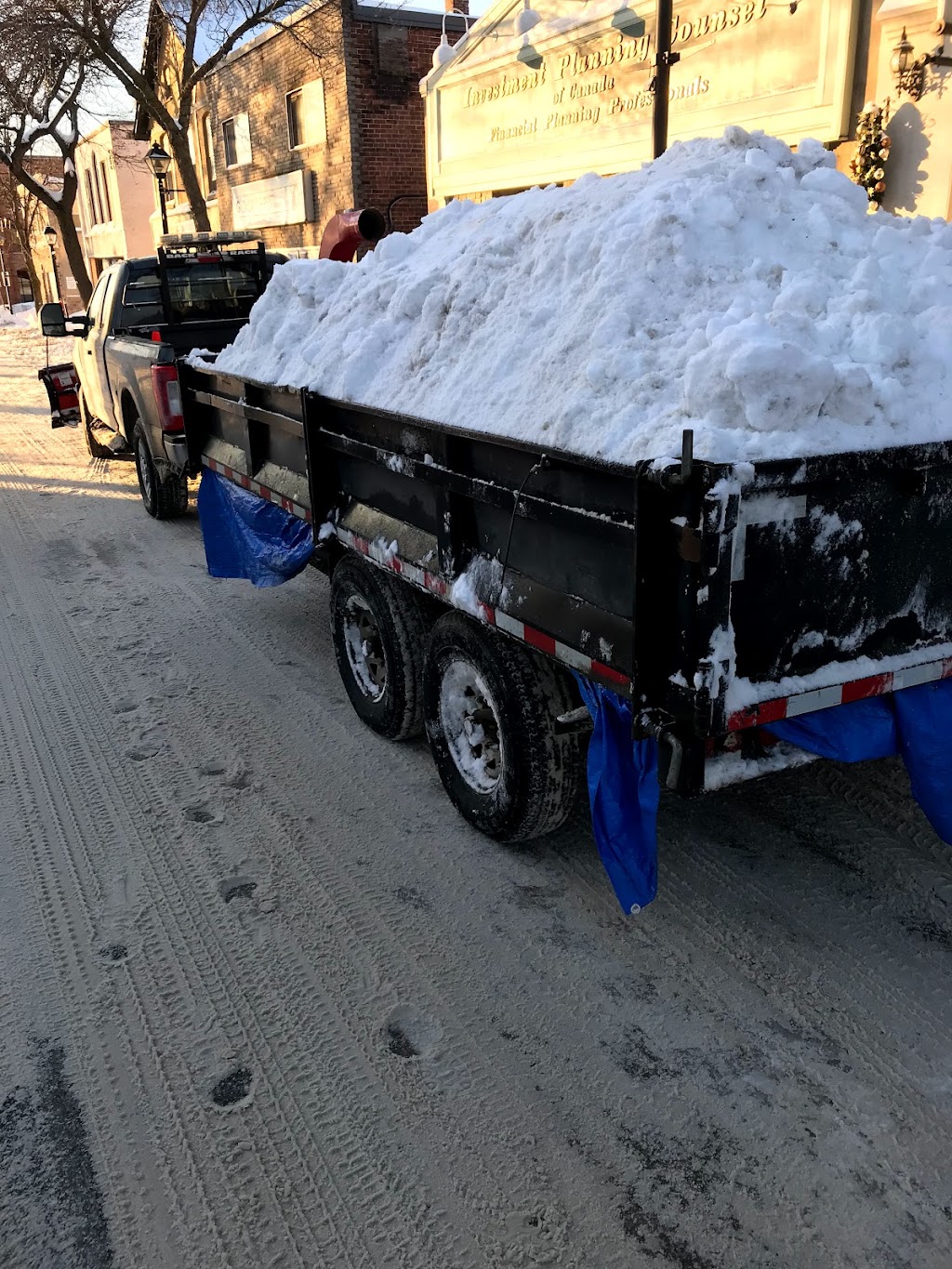 Mitchell Snow Removal And Property Maintenance | 120 Maple St, Victoria Harbour, ON L0K 2A0, Canada | Phone: (705) 937-1723