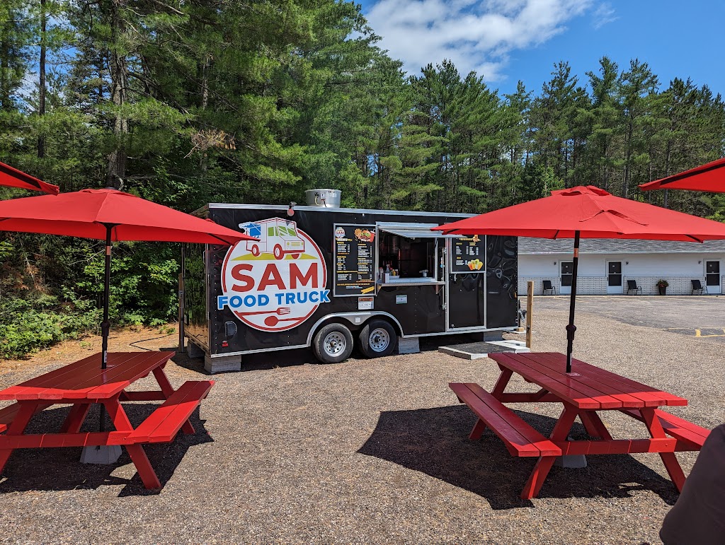 SAM FOOD TRUCK | 33852 ON-17, Deep River, ON K0J 1P0, Canada | Phone: (613) 243-3044