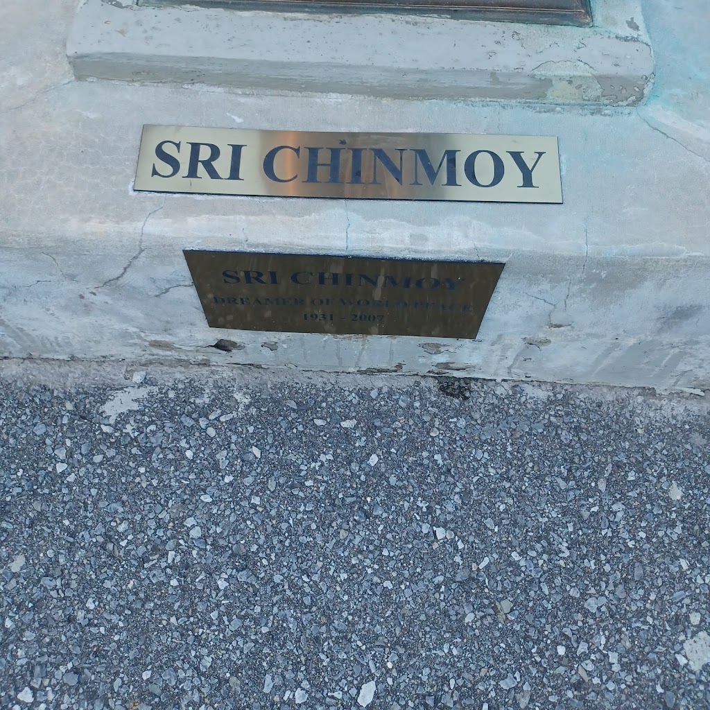 Sri Chinmoy Statue | 1149 Ottawa Regional Rd 31, Ottawa, ON K1S 3X4, Canada | Phone: (613) 680-5727