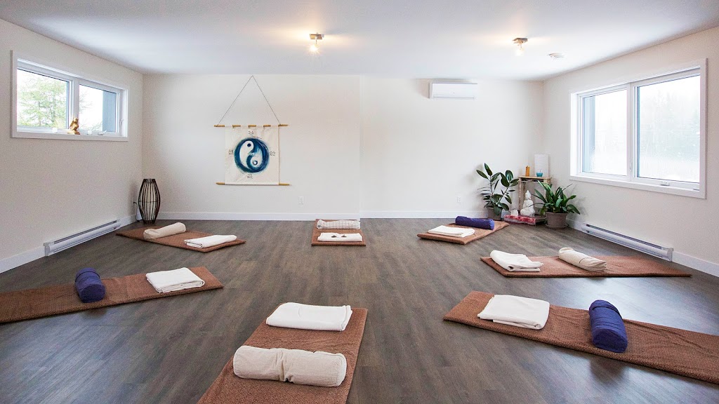 Breath Vie, Qi Gong Et Focusing | 2390 Rue Principale O, Magog, QC J1X 0J1, Canada | Phone: (819) 868-9323