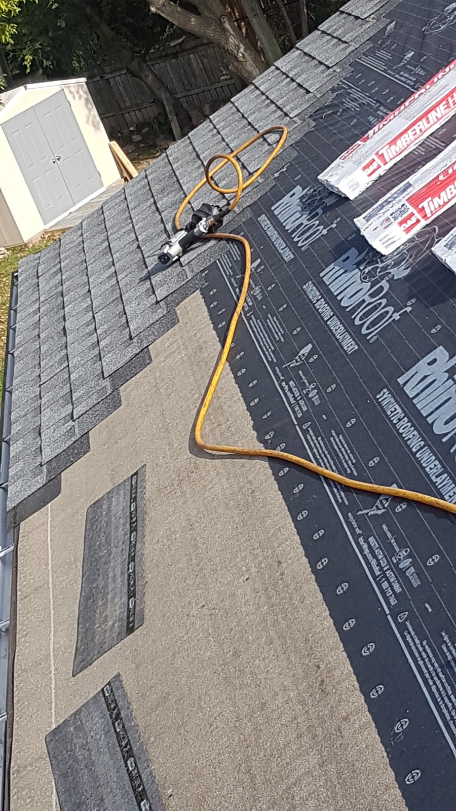 Salama roofing inc. | 411 sidney street Trenton Ap09, Trenton, ON K8V 6N6, Canada | Phone: (647) 528-0361