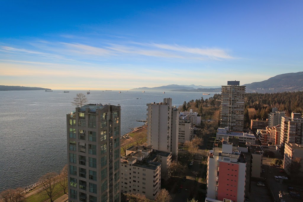 Pacific Sands | 1122 Gilford St, Vancouver, BC V6G 2P5, Canada | Phone: (236) 878-3485