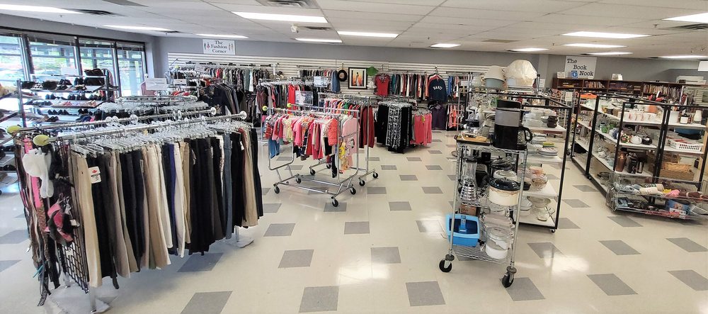 Nanaimo Hospital Auxiliary Thrift Store | Northridge Village Mall, 5800 Turner Rd #202, Nanaimo, BC V9T 6J4, Canada | Phone: (250) 729-8241