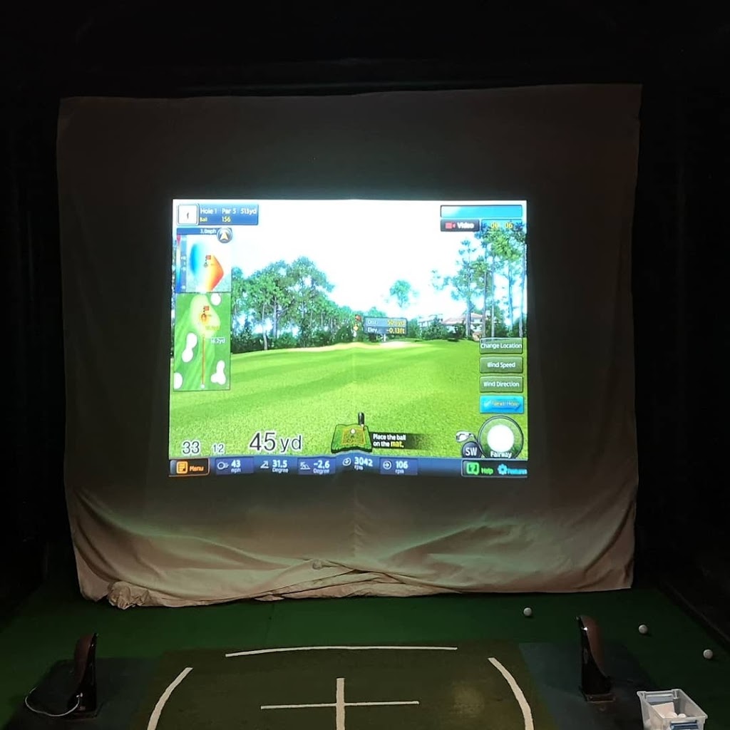 Vr Golf | 5166 264 St, Aldergrove, BC V4W 1N7, Canada | Phone: (778) 996-4413