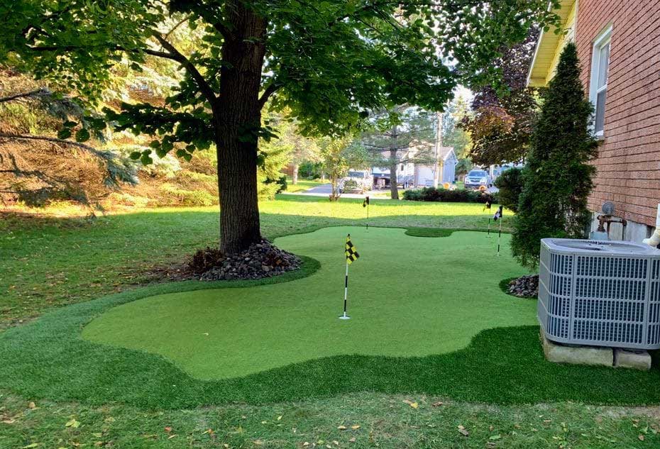 SynTurf | 934 Creebridge Crescent, Newmarket, ON L3X 1P1, Canada | Phone: (416) 707-3054