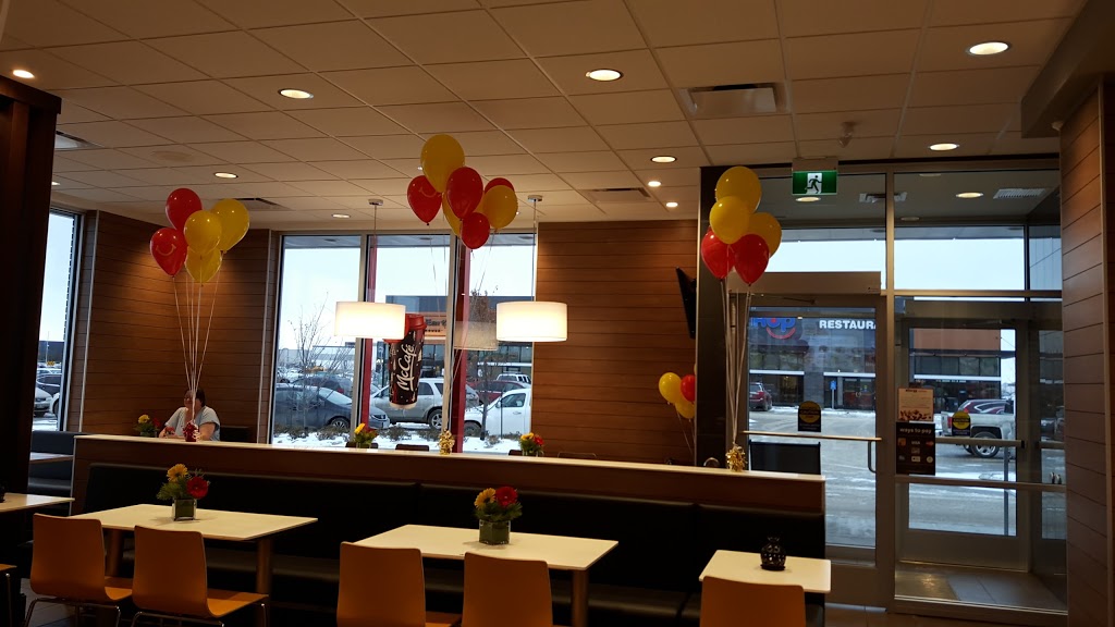McDonalds | 457 Sterling Lyon Pkwy, Winnipeg, MB R3P 1J9, Canada | Phone: (204) 949-0923