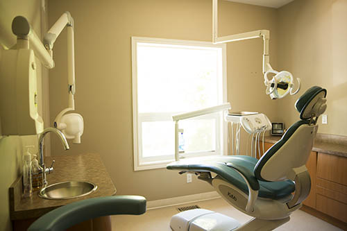 Dentistry In Gravenhurst | 150 Winewood Ave E, Gravenhurst, ON P1P 1B7, Canada | Phone: (705) 687-0864