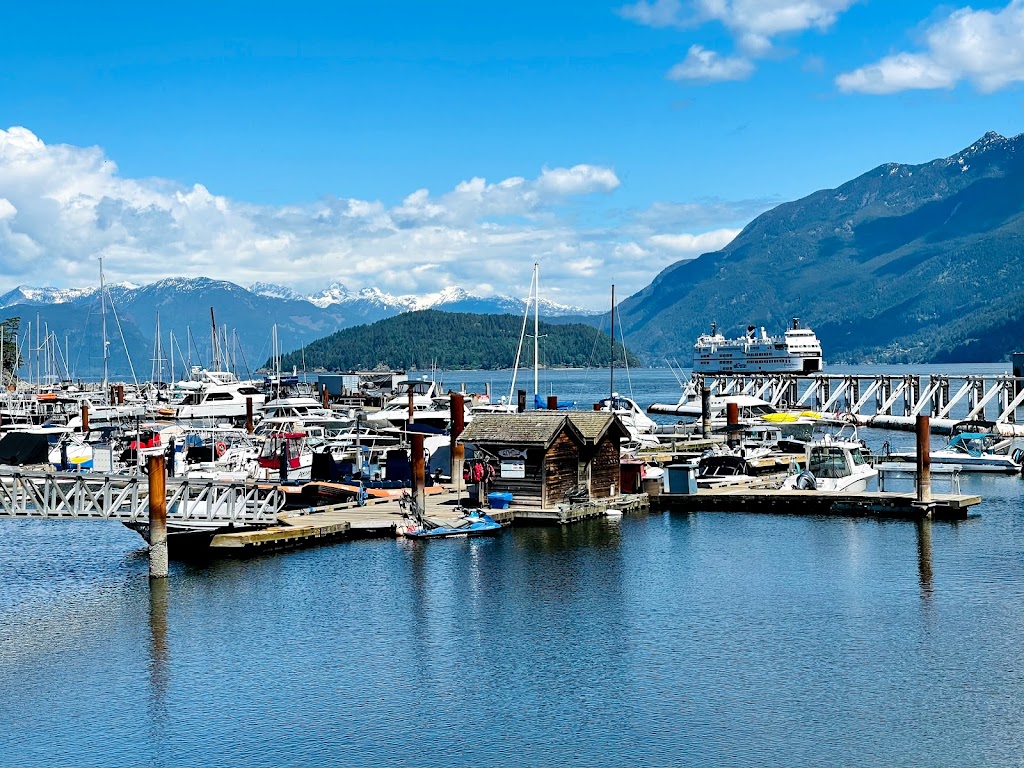 Sewells Marina | 6409 Bay St, West Vancouver, BC V7W 3H5, Canada | Phone: (604) 921-3474