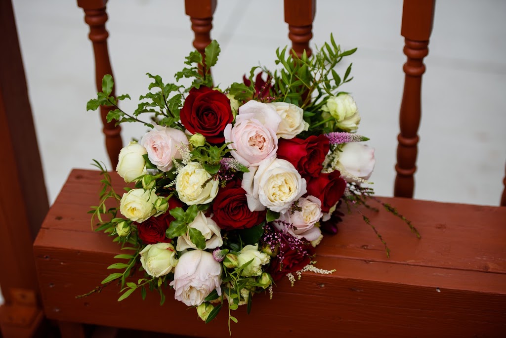 JMJ Flowers | 5210 Finch Ave E Unit 3, Scarborough, ON M1S 4Z6, Canada | Phone: (416) 335-8686