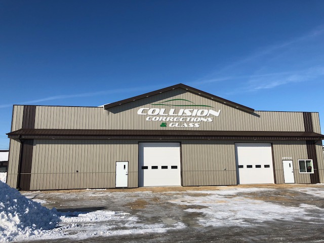 Collision Corrections | 30 1 Ave SE, Teulon, MB R0C 3B0, Canada | Phone: (204) 886-3333