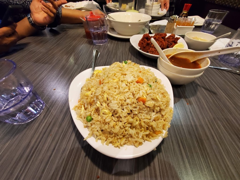 Hakka Legend Asian Cuisine | 6415 Erin Mills Pkwy, Mississauga, ON L5N 4H4, Canada | Phone: (905) 542-9888