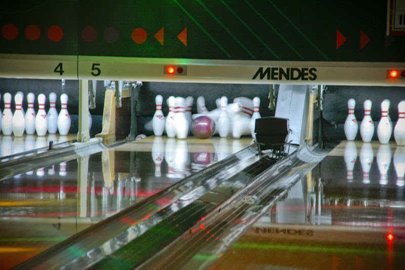 Bowling and Billiard Lounge Sher-Mont | 1245 Rue King E, Sherbrooke, QC J1G 1E6, Canada | Phone: (819) 346-1245