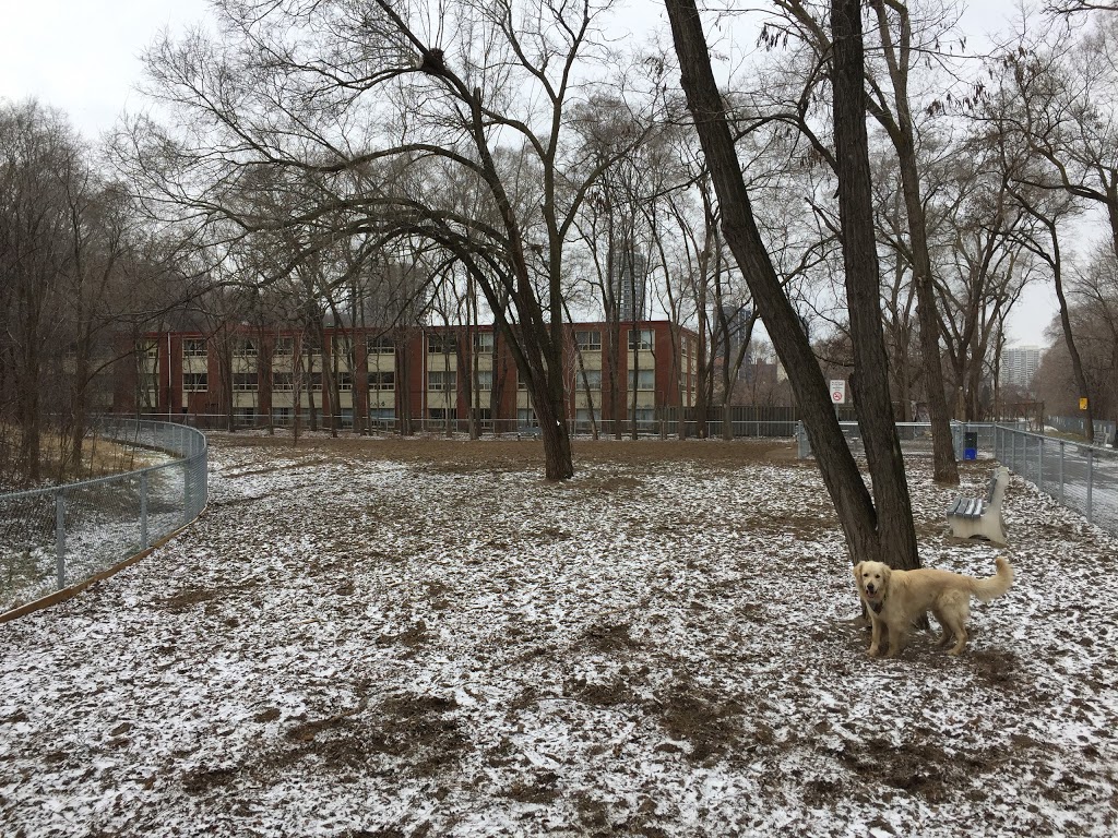 Rail Trail Dog Park | 2R7, Escarpment Rail Trail, Hamilton, ON L8N 2R7, Canada