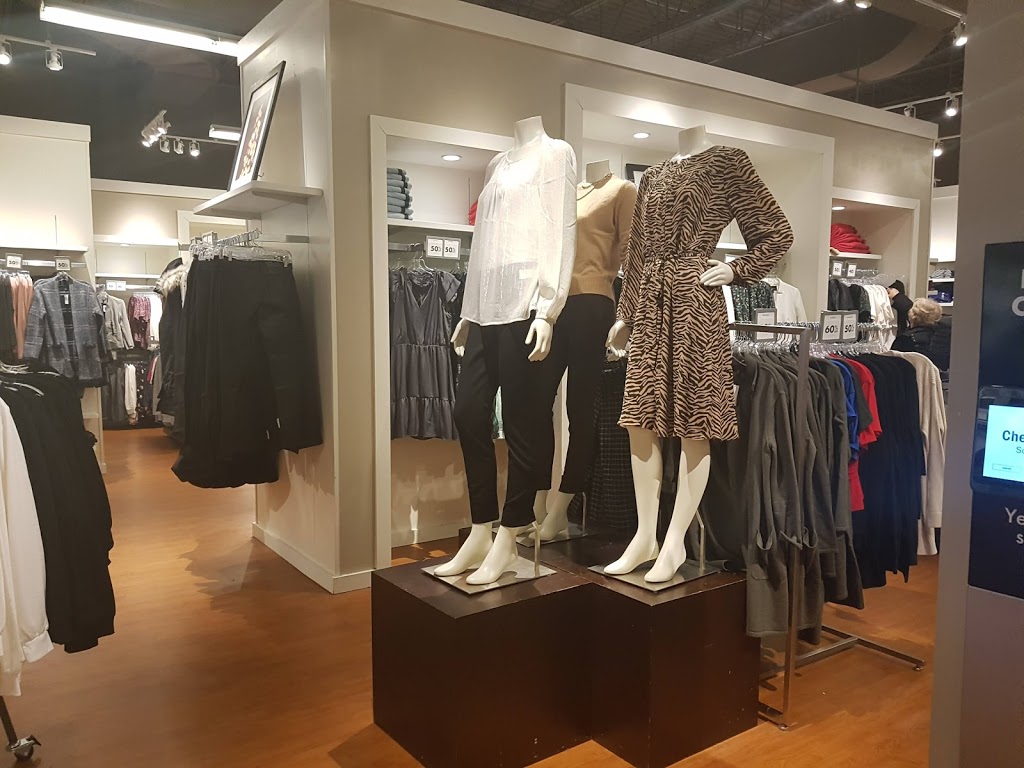 Banana Republic | 3311 SIMCOE ROAD 89 Unit #E20, Cookstown, ON L0L 1L0, Canada | Phone: (705) 458-8742