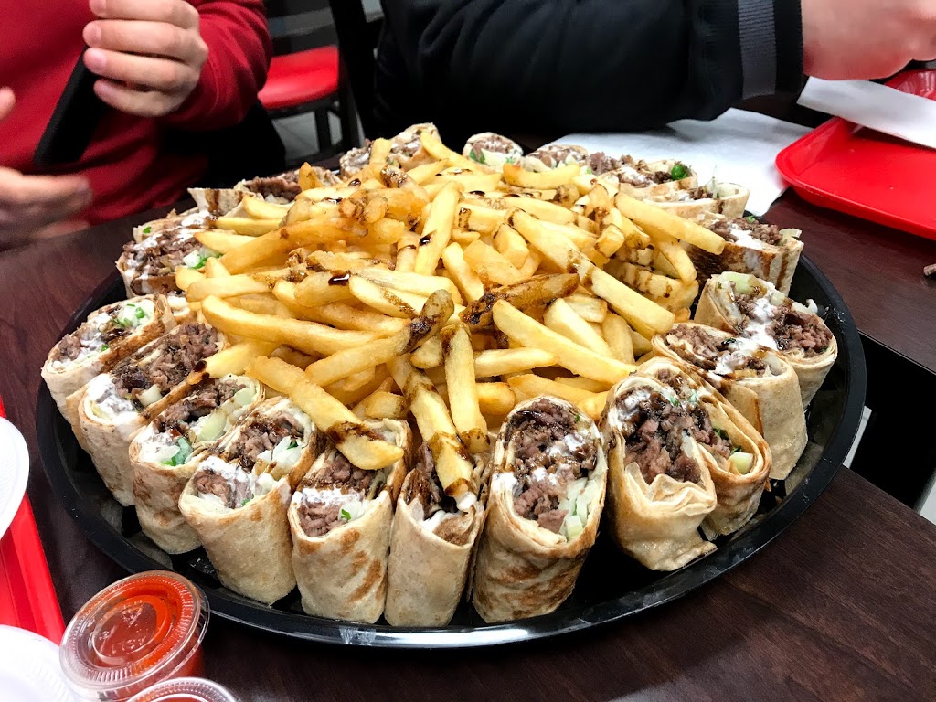 Shawarma Box | 5067 Dixie Rd, Mississauga, ON L4W 5S6, Canada | Phone: (905) 238-1044