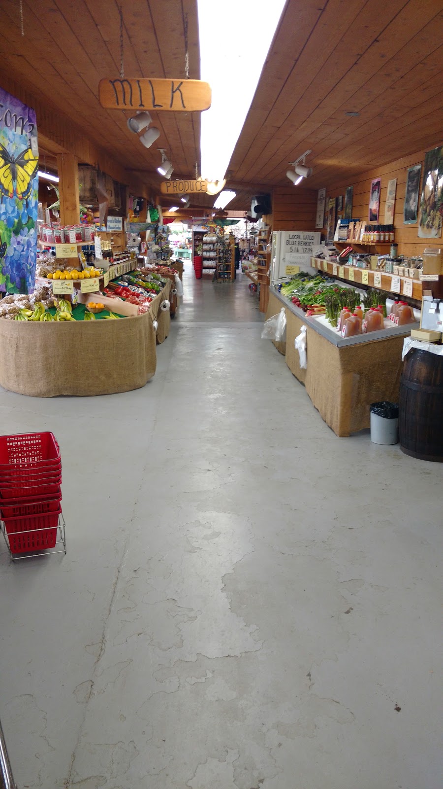 Hennigars Farm Market | 10272 Nova Scotia Trunk 1, Wolfville, NS B4P 2R2, Canada | Phone: (902) 542-3503