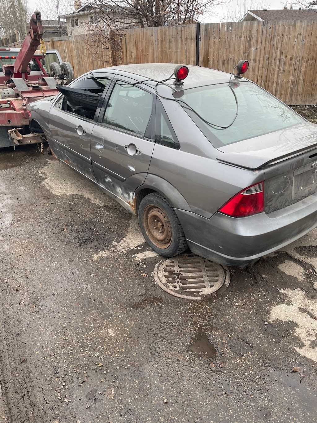 Calgary Cash For Cars | Scrap Car Removal | Junk Cars For Cash | 4250 Ogden Rd SE, Calgary, AB T2G 4V3, Canada | Phone: (403) 400-7434