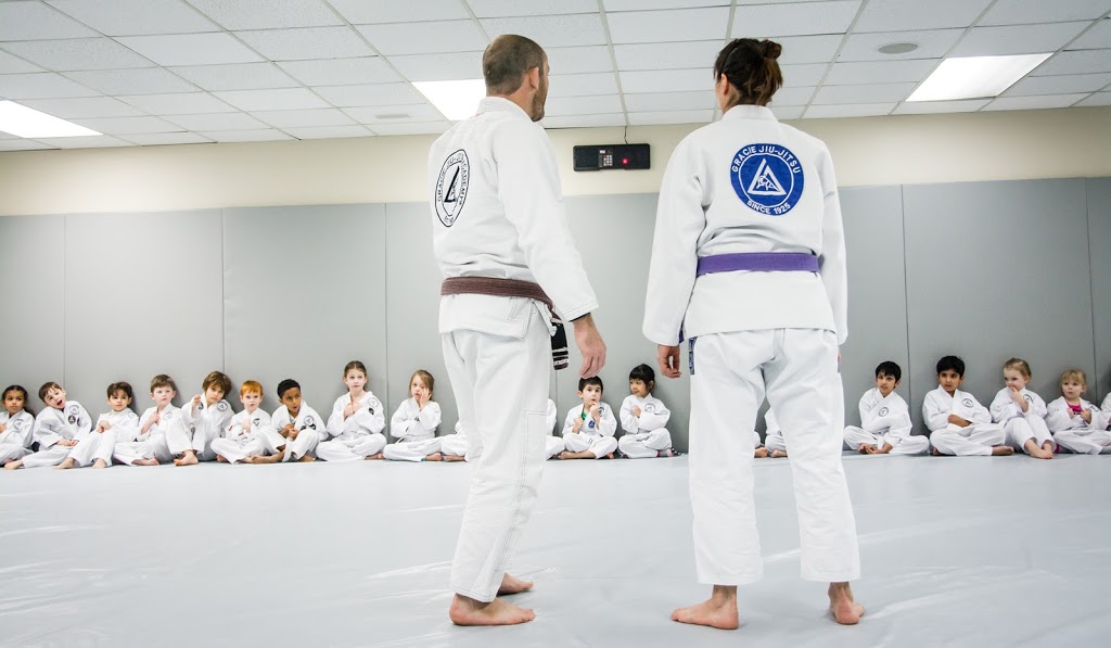 Edmonton Gracie Jiu-Jitsu | 5637 Riverbend Rd NW, Edmonton, AB T6H 5K4, Canada | Phone: (587) 336-7655