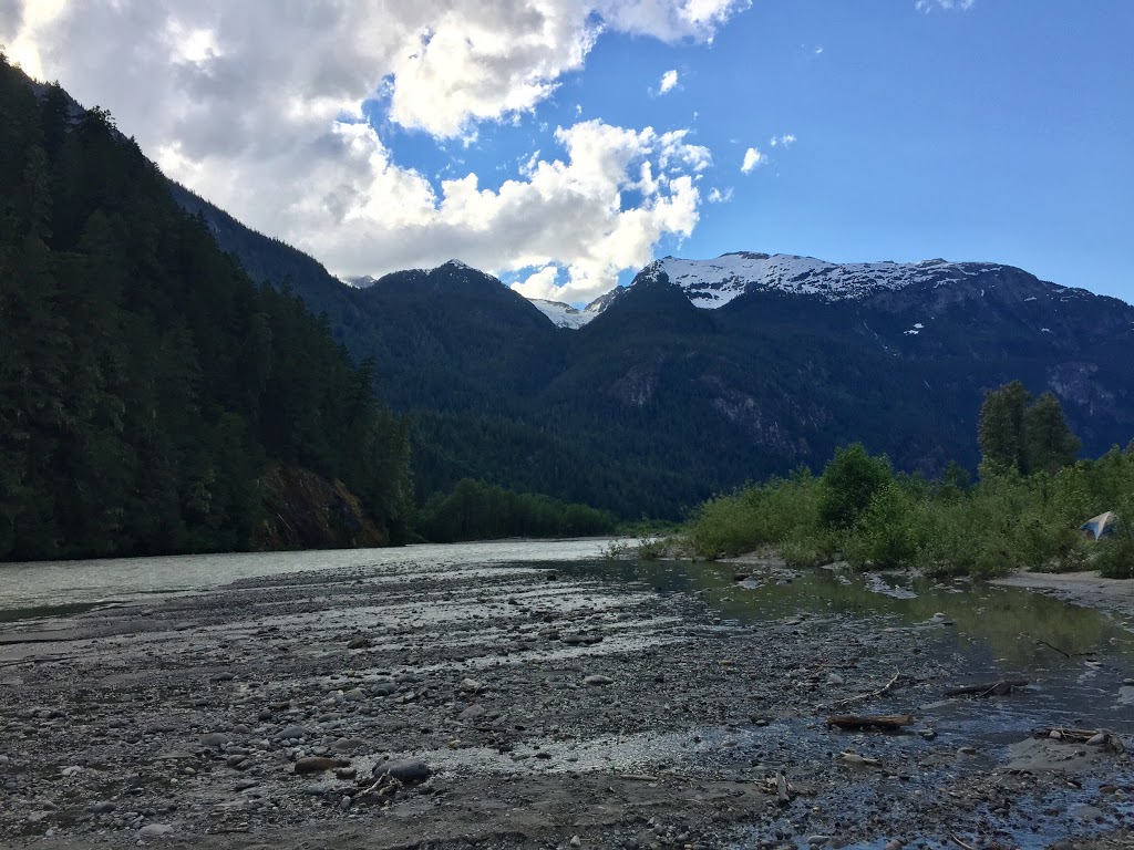 Canadian Outback Rafting | 12825 Squamish Valley Rd, Brackendale, BC V0N 1H0, Canada | Phone: (866) 565-8735