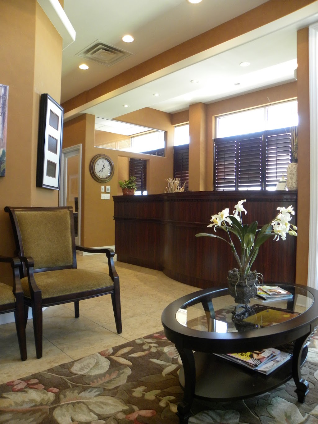 Tower Hill Dental | 114 Tower Hill Rd unit#1, Richmond Hill, ON L4E 0K6, Canada | Phone: (289) 216-0331