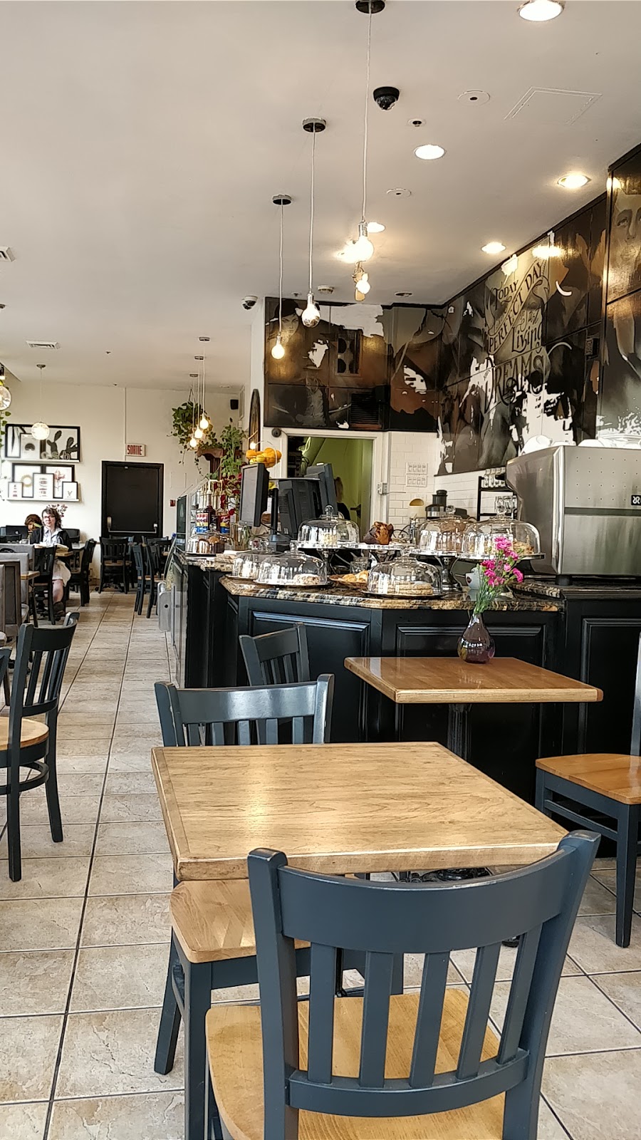 Rencontre Cafe Resto | 3500 Av du Parc, Montréal, QC H2X 2H7, Canada | Phone: (514) 844-6133