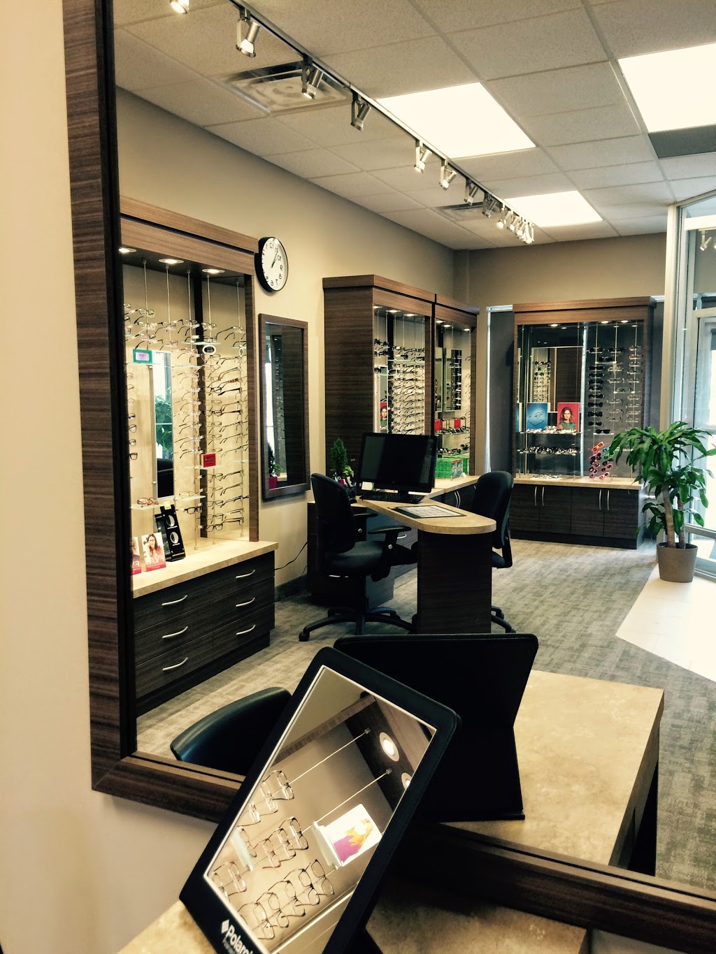 Markham Eye and Vision Care | 5 Swan Lake Blvd #7, Markham, ON L6E 0K7, Canada | Phone: (905) 471-8118