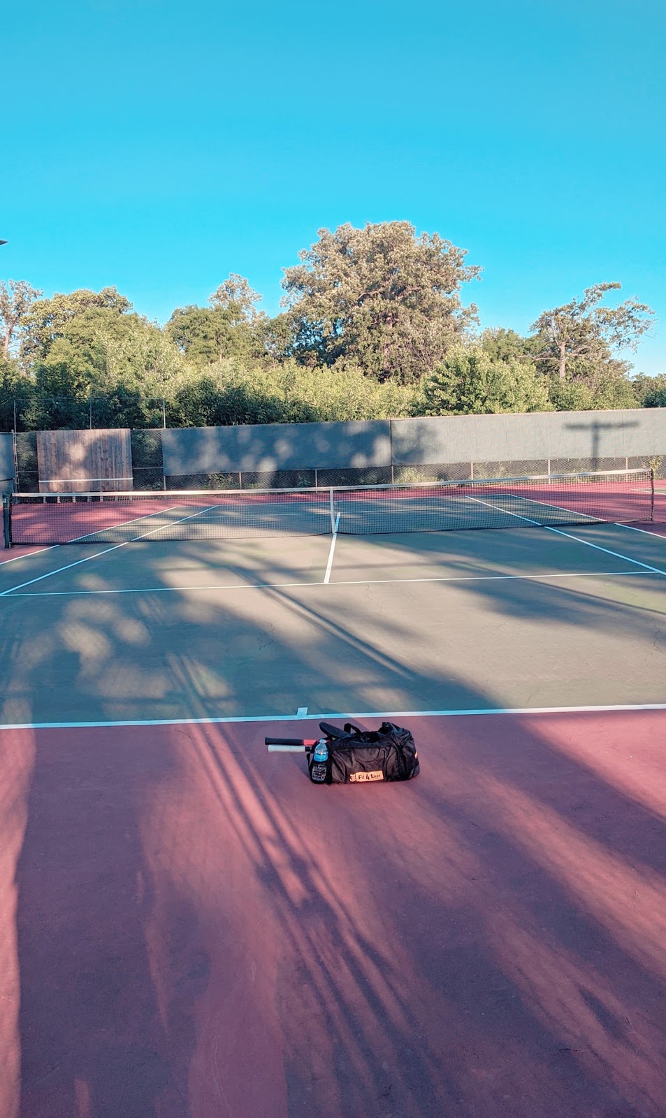 Malton Tennis Club | Paul Coffey Park, Mississauga, ON L4V 1Y3, Canada | Phone: (905) 677-8080