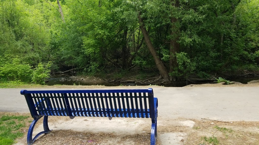 Duck Bench | Stephen Llewellyn Trail, Brampton, ON L6R 3G8, Canada