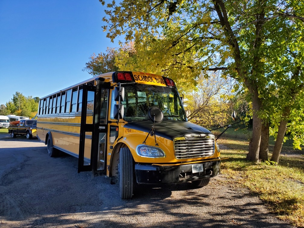 Hamilton Ellwood Bus Lines | 1325 Youngs Point Rd, Lakefield, ON K0L 2H0, Canada | Phone: (705) 652-6090