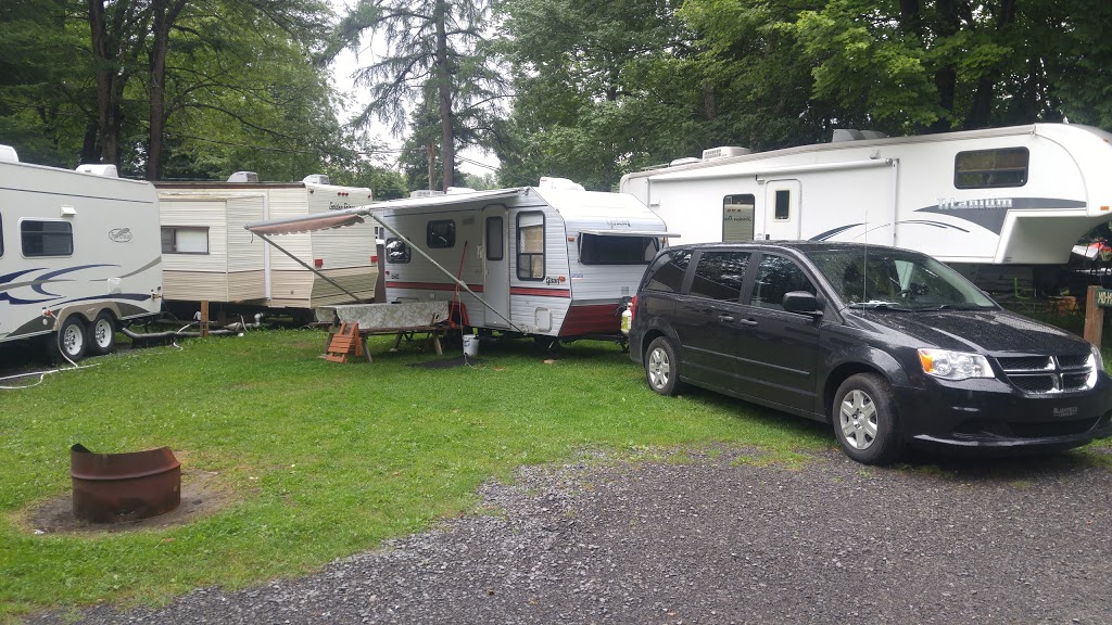 Camping Parc Ensoleillé | 3161-3199 1 Av, Rawdon, QC J0K 1S0, Canada | Phone: (450) 834-3332