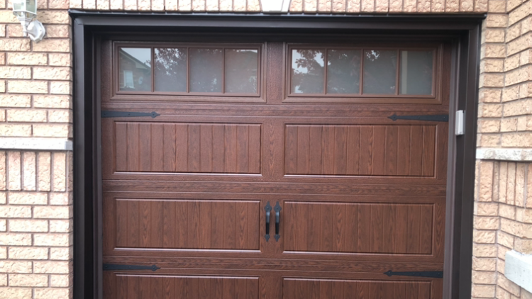 Princess garage doors | 134 Oxford St, Richmond Hill, ON L4C 4L7, Canada | Phone: (647) 992-2722