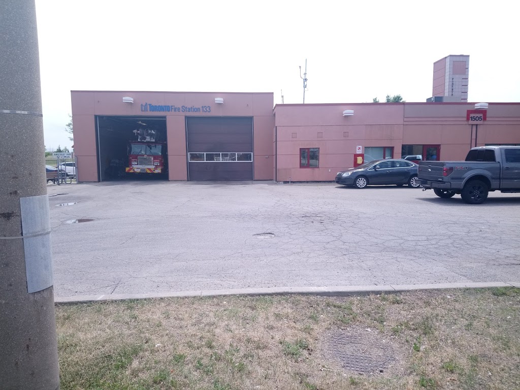 Toronto Fire Station 133 | 1505 Lawrence Ave W, North York, ON M6L 1A8, Canada | Phone: (416) 338-9050