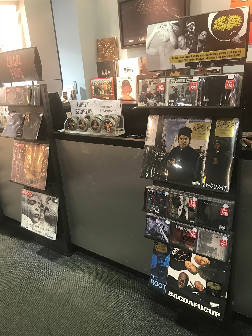 Sunrise Records | 435 Stone Rd W, Guelph, ON N1G 2X6, Canada | Phone: (519) 780-2667