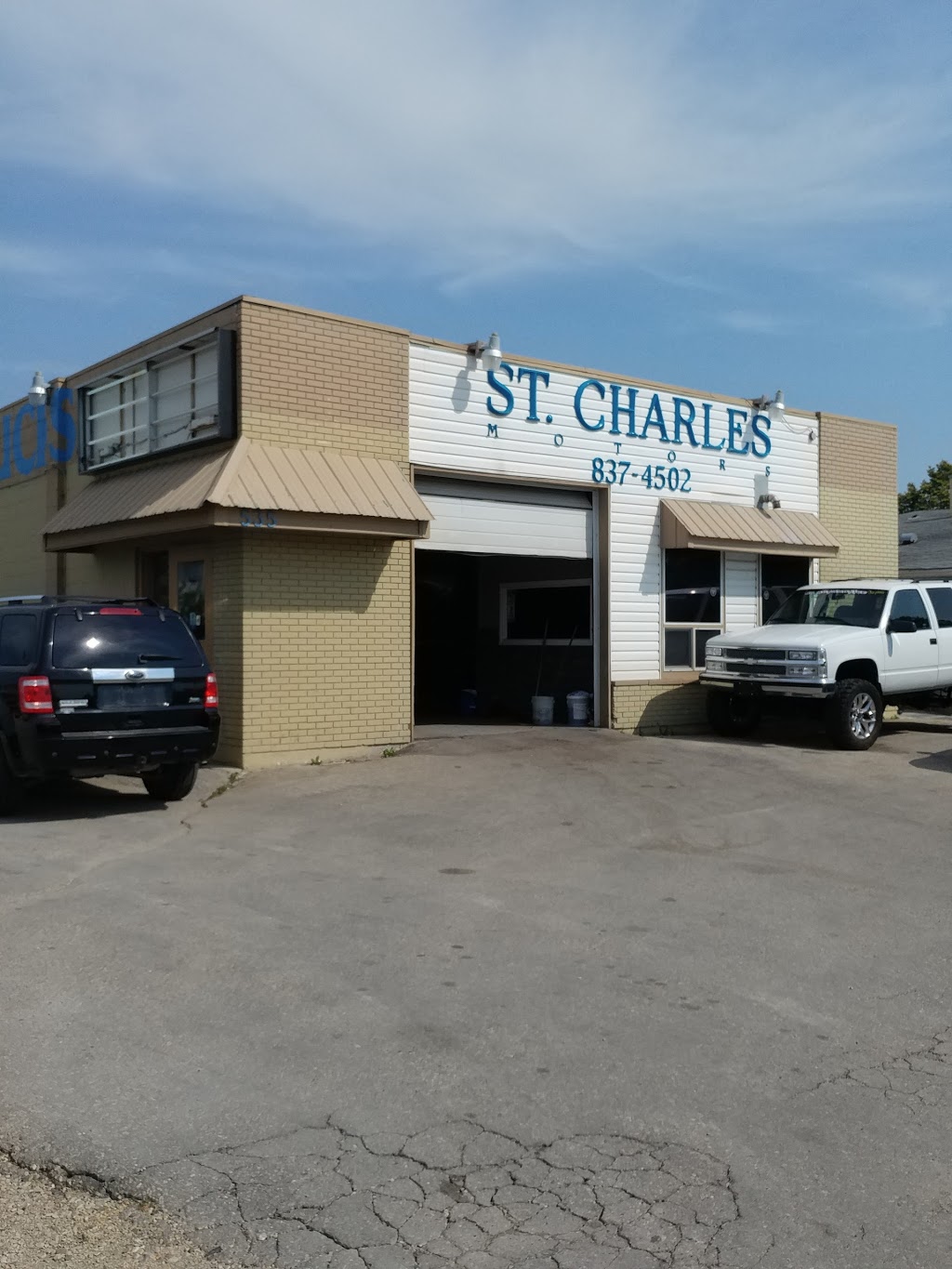 St. Charles Motors | 535 St Charles St, Winnipeg, MB R3K 1V1, Canada | Phone: (204) 837-4502