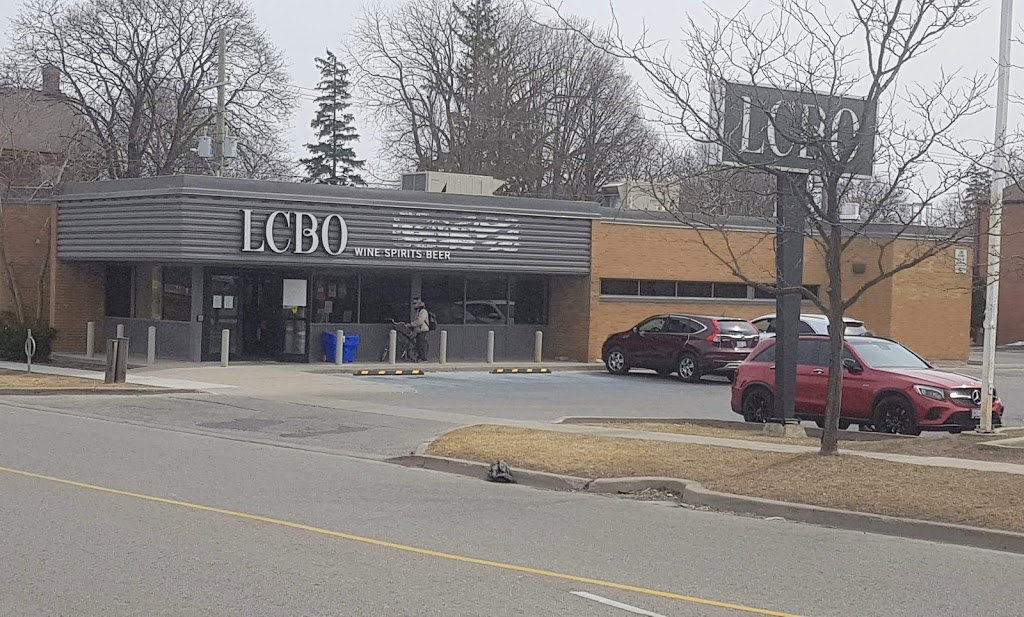 LCBO | 111 Gilbert St E, Whitby, ON L1N 1R1, Canada | Phone: (905) 668-3241