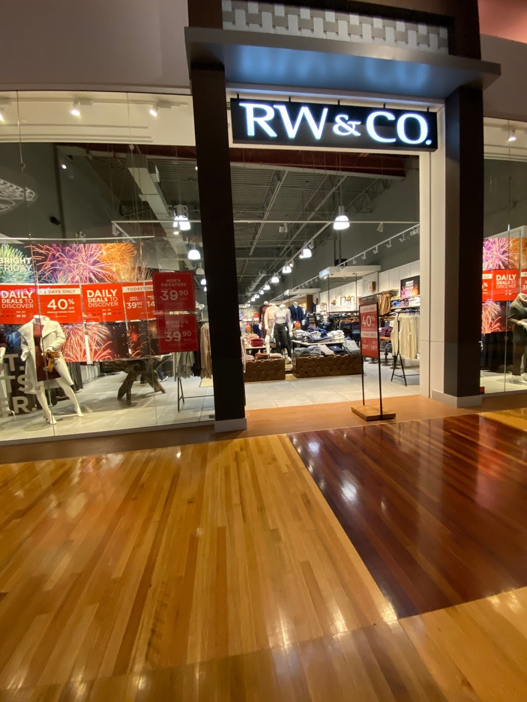 RW&CO. | 5000 Canoe Pass Way Unit 513, Tsawwassen, BC V4M 0B3, Canada | Phone: (604) 948-0484