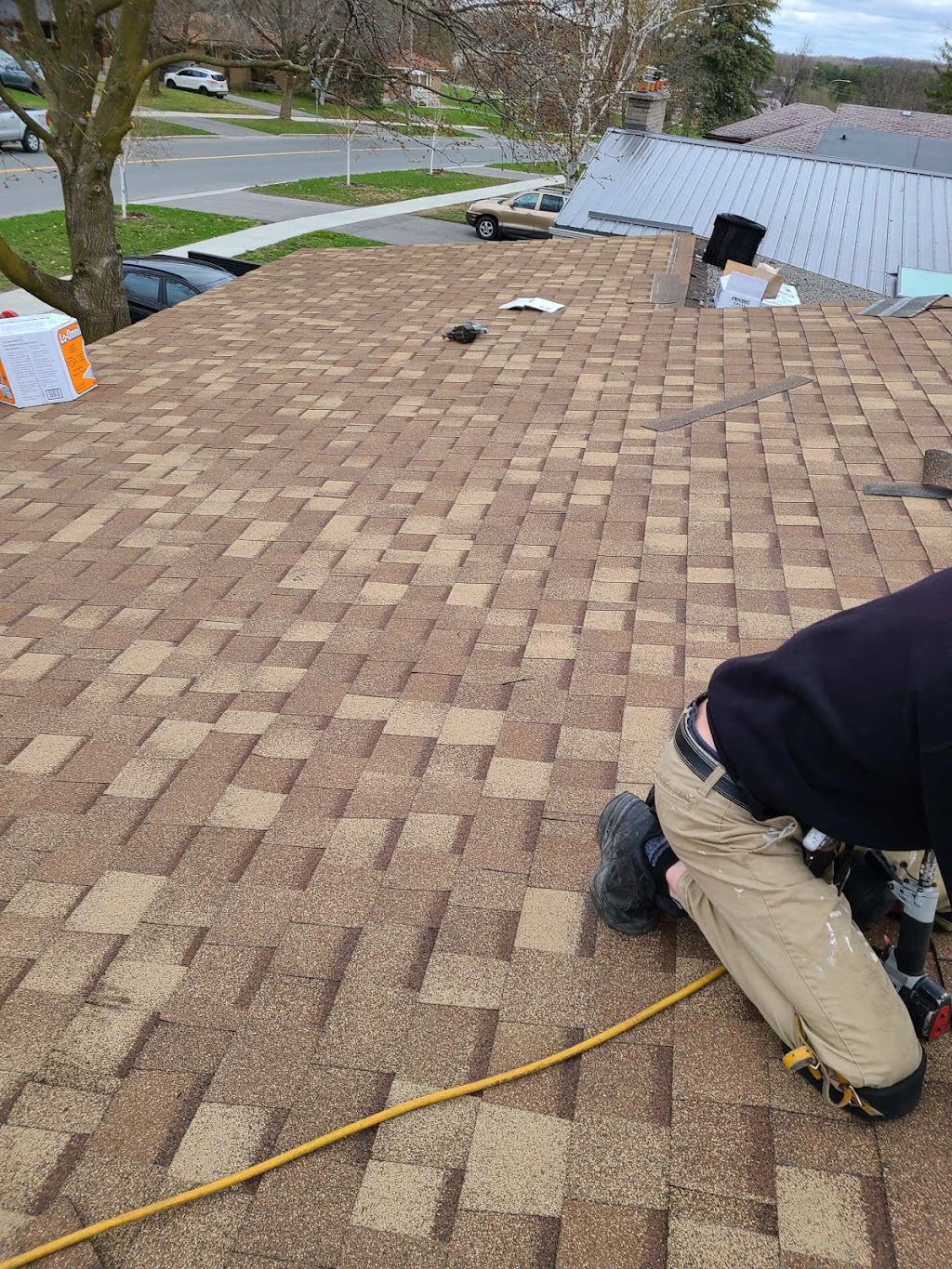 HD ROOFING AND EAVESTROUGH | 1681 Killoran Rd, Peterborough, ON K9J 6X5, Canada | Phone: (705) 927-5114