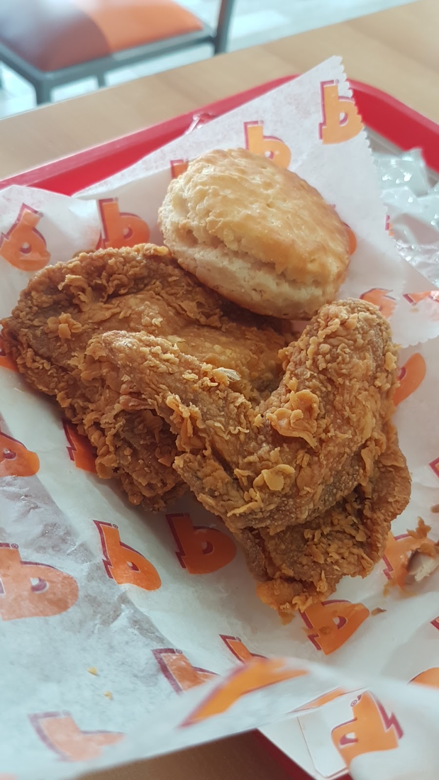 Popeyes Chicken | 315 Royal W Dr, Brampton, ON L6X 0B3, Canada | Phone: (905) 455-3500