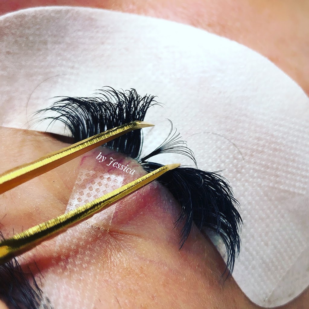 Jessica’s Eye Lashes | 1135 Ewen Ave #2, New Westminster, BC V3M 5E3, Canada | Phone: (306) 713-8636