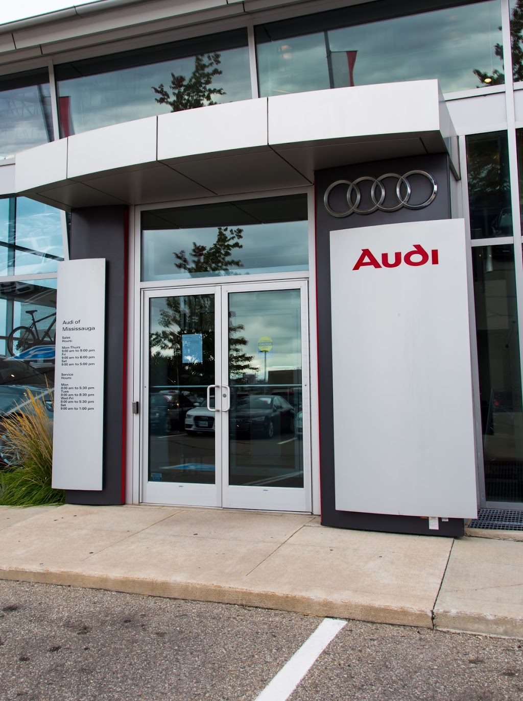 Audi of Mississauga | 787 Bancroft Dr, Mississauga, ON L5V 2Y6, Canada | Phone: (905) 593-6040