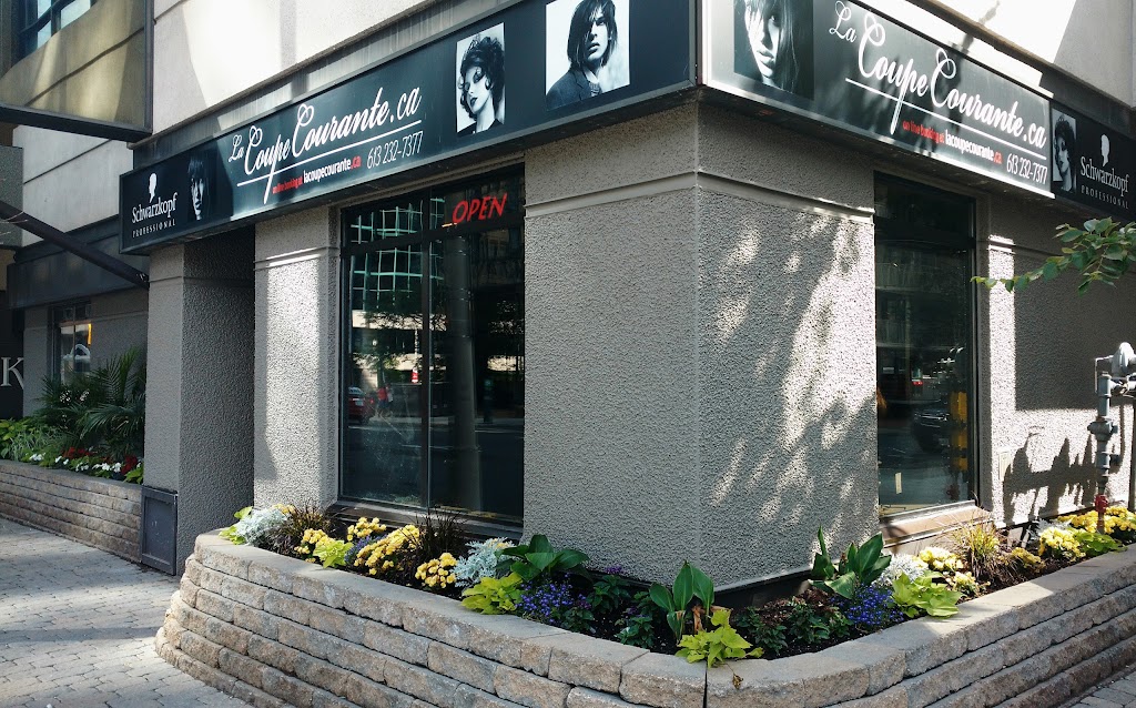 La Coupe Courante | 16 Queen Charlotte St N, Richmond, ON K0A 2Z0, Canada | Phone: (613) 232-7377