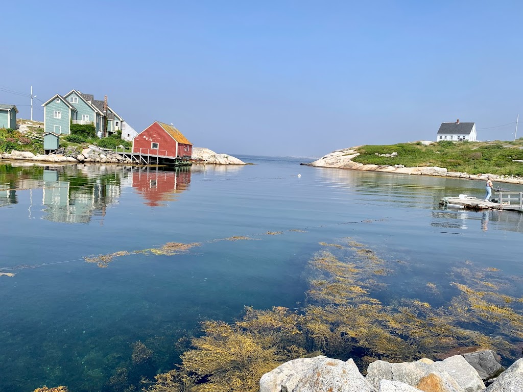 The Fishermens Monument | 109 Peggys Point Rd, Peggys Cove, NS B3Z 3S1, Canada | Phone: (902) 823-2256