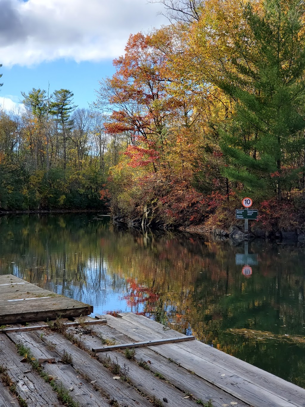 Rideau Canal, Lock 36 - Newboro | 10 Blockhouse Ln, Elgin, ON K0G 1E0, Canada | Phone: (613) 507-3183