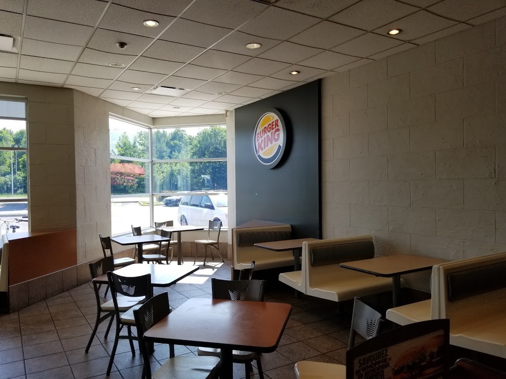 Burger King | 645 Avenue Taniata, Saint-Jean-Chrysostome, QC G6Z 2C1, Canada | Phone: (418) 834-3238