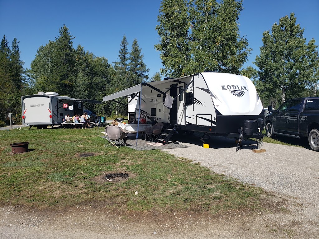 Camping Pointe Taillon Sainte-Monique | 900 Rg 6 O, Sainte-Monique, QC G0W 2T0, Canada | Phone: (418) 347-3124