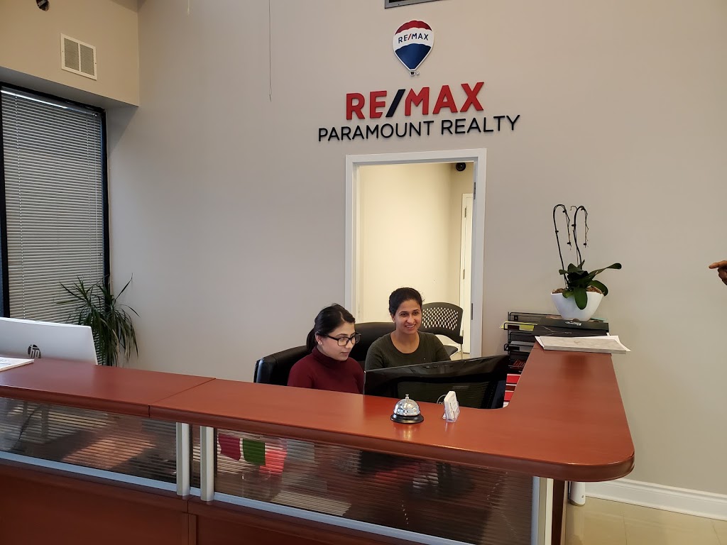 RE/MAX PARAMOUNT REALTY | 7420 B Bramalea Rd, Mississauga, ON L5S 1W9, Canada | Phone: (905) 673-1212