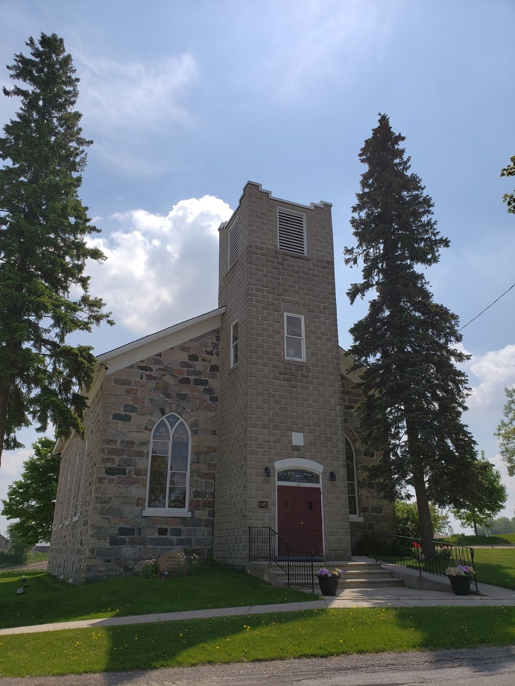 St Peters Lutheran Church | 6 Jacob St, Neustadt, ON N0G 2M0, Canada | Phone: (519) 799-5506